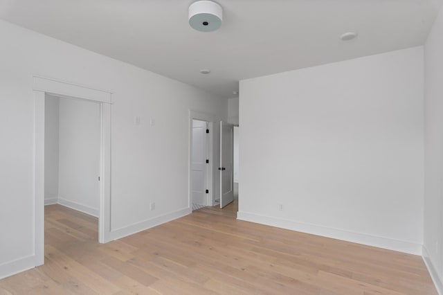 1330 Mcalpine Ave, Nashville, TN 37216 - spare room featuring light wood-style floors and baseboards