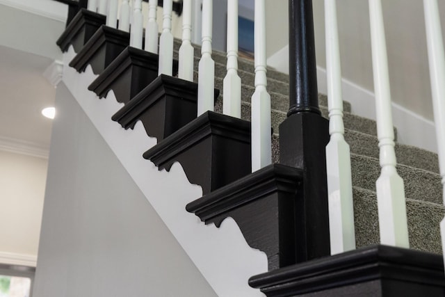 4702 Garcia Blvd, Murfreesboro, TN 37128 - stairway with crown molding
