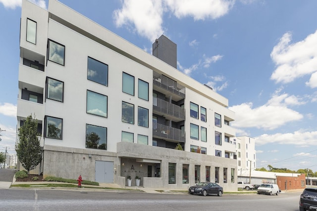 806 Olympic St Unit 500, Nashville, TN 37203 - photo 1