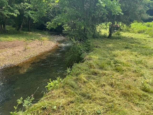 105 Alf Harris Rd, Prospect, TN 38477