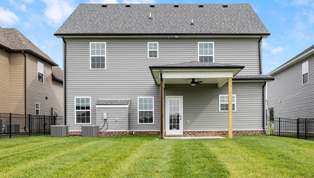 2586 Rafiki Dr, Clarksville, TN 37042 - back of property featuring a ceiling fan, a shingled roof, and central AC unit