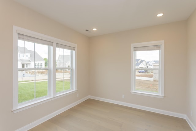 5962 Hunt Valley Dr, Spring Hill, TN 37174 - spare room with plenty of natural light, light wood-type flooring, baseboards, and recessed lighting