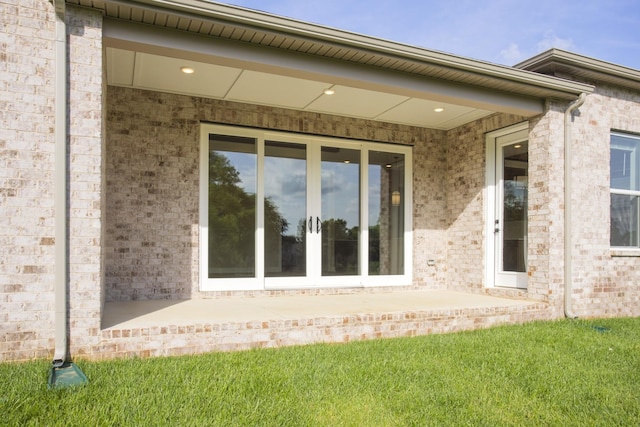 5962 Hunt Valley Dr, Spring Hill, TN 37174 - rear view of property featuring a patio