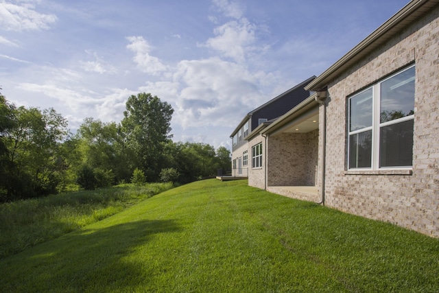 5962 Hunt Valley Dr, Spring Hill, TN 37174 - view of grassy yard