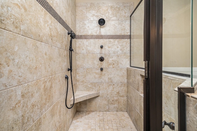813 Stone Mill Cir, Murfreesboro, TN 37130 - full bath featuring tiled shower