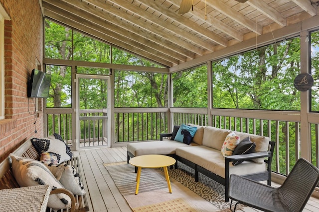 6781 Autumnwood Dr, Nashville, TN 37221 - sunroom featuring an outdoor living space