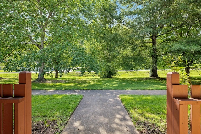 210 Old Hickory Blvd Unit 42, Nashville, TN 37221 - surrounding community featuring a lawn