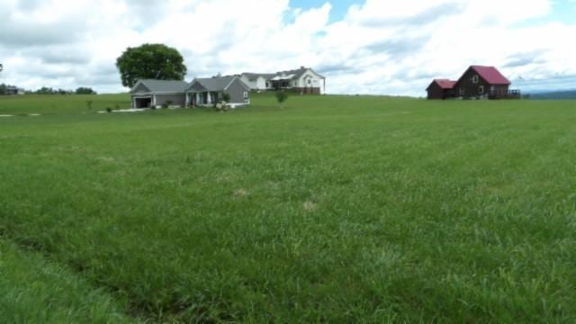 2 A Swan Ridge Rd, Hilham, TN 38568