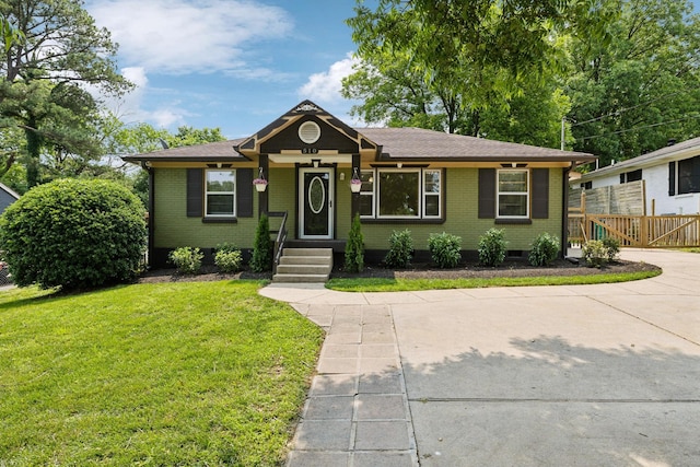 510 Bismark Dr, Nashville, TN 37210 - view of front facade with brick siding and crawl space