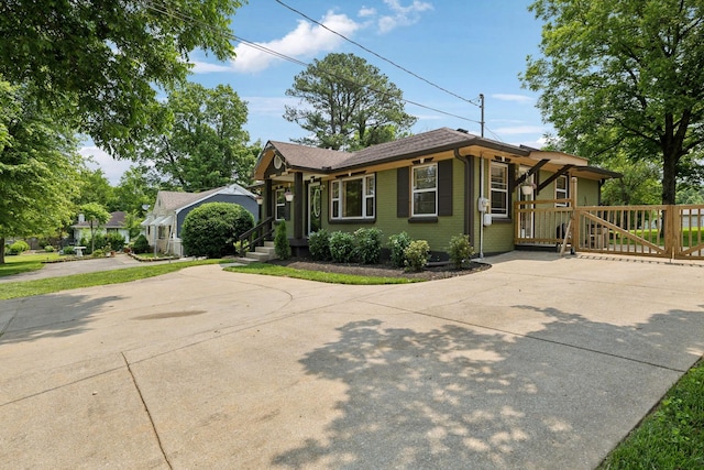 510 Bismark Dr, Nashville, TN 37210 - view of front of home featuring brick siding and driveway