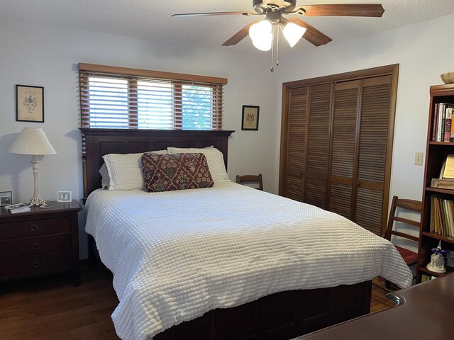464 Loop Dr, Winchester, TN 37398 - bedroom featuring a closet, dark wood-style flooring, and ceiling fan