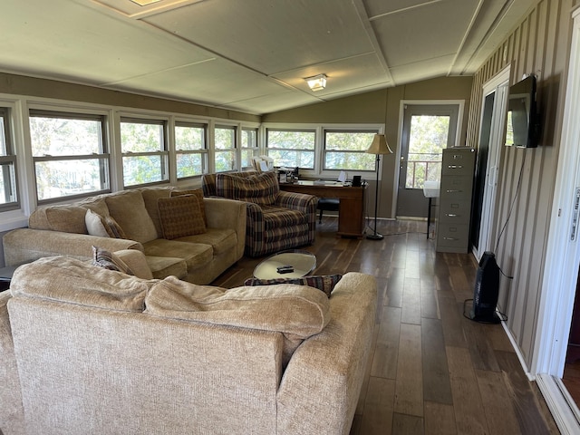 464 Loop Dr, Winchester, TN 37398 - living area with dark wood finished floors, vaulted ceiling, and a desk