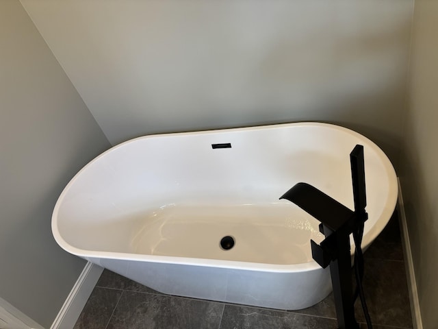 2420 Eagle Rock Rd, Monteagle, TN 37356 - bathroom view of a soaking tub and baseboards