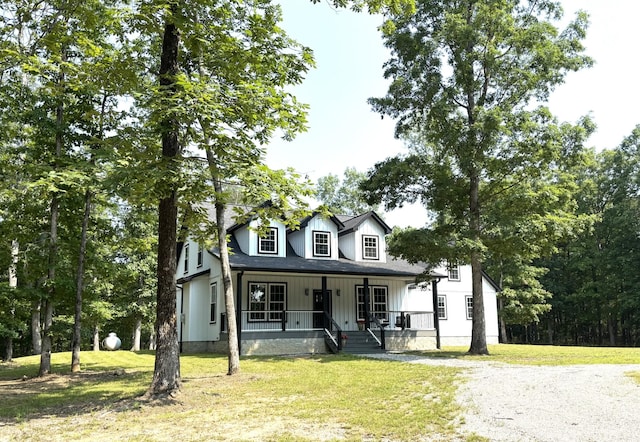 2420 Eagle Rock Rd, Monteagle, TN 37356 - modern farmhouse style home with a porch and a front yard