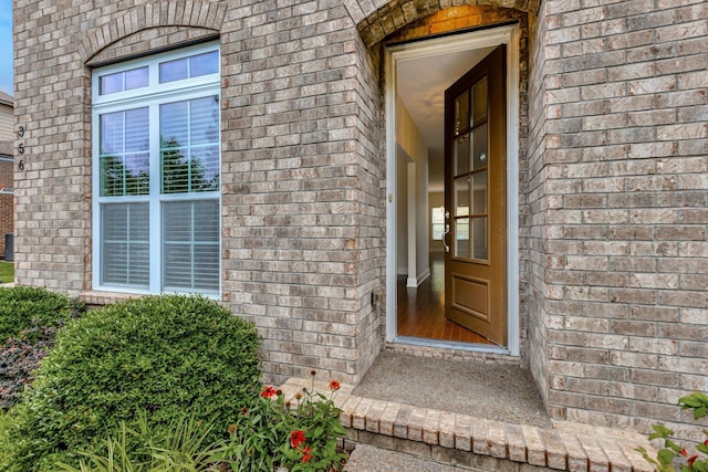 356 Irvine Ln, Franklin, TN 37064 - doorway to property featuring brick siding