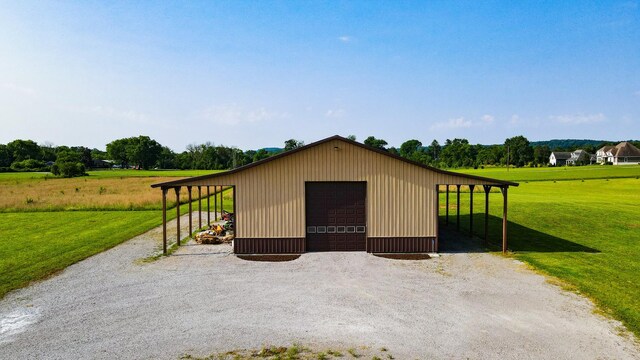 930 Eastover Rd, Lebanon, TN 37090 - view of outdoor structure with driveway