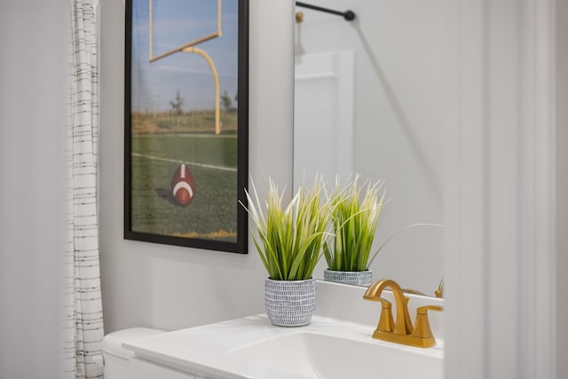 2521 Kingston Ct, Mount Juliet, TN 37122 - bathroom view of vanity and toilet
