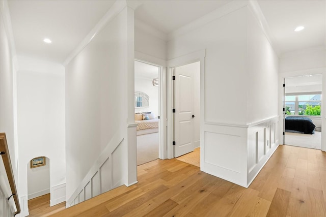 1750 Barrow Ln, Brentwood, TN 37027 - corridor featuring light wood finished floors, ornamental molding, recessed lighting, and an upstairs landing