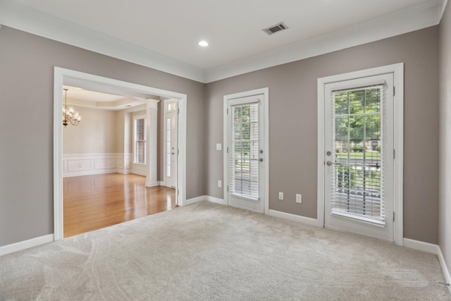 102 Oglethorpe Ave, Gallatin, TN 37066 - carpeted empty room with a chandelier, plenty of natural light, recessed lighting, and baseboards