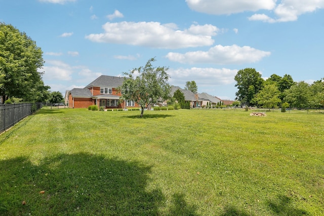 102 Oglethorpe Ave, Gallatin, TN 37066 - view of yard