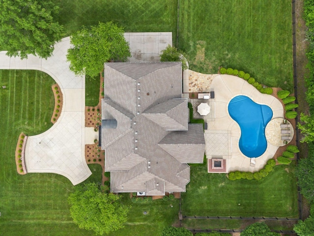 5007 Buds Farm Ln, Franklin, TN 37064 - aerial view of a pool