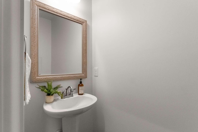 23 Hope Ct, Mount Juliet, TN 37122 - bathroom featuring a sink