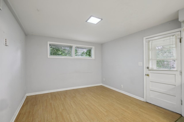 929 Deervale Dr, Nashville, TN 37217 - spare room featuring light wood-type flooring and baseboards
