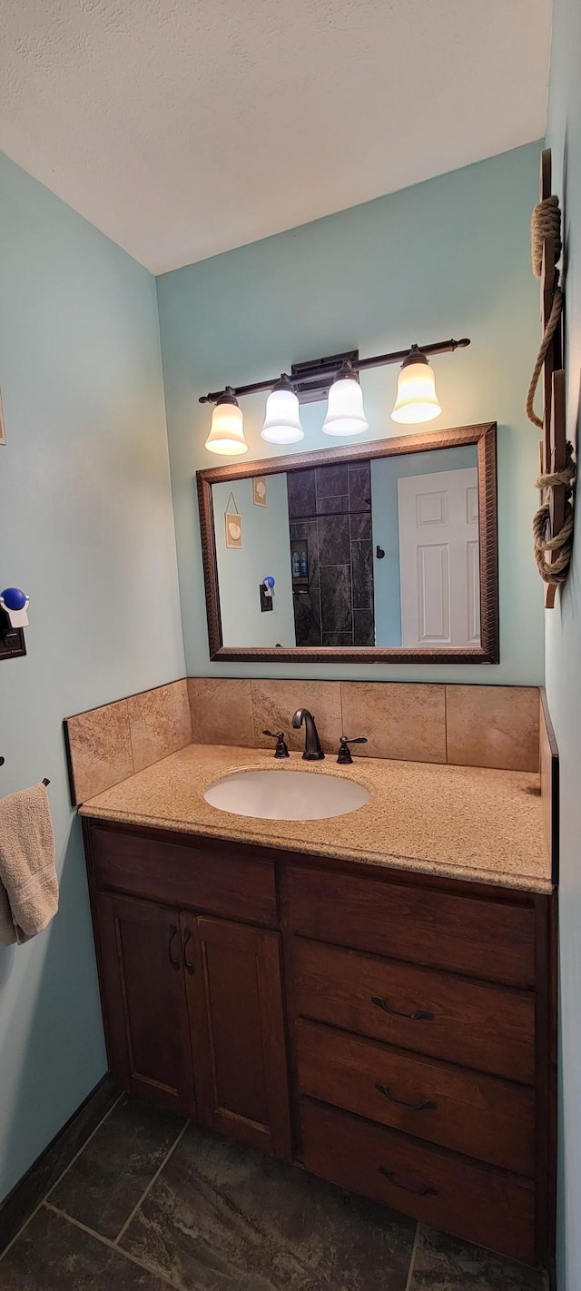 208 Royal Oak Dr, Dickson, TN 37055 - bathroom featuring vanity