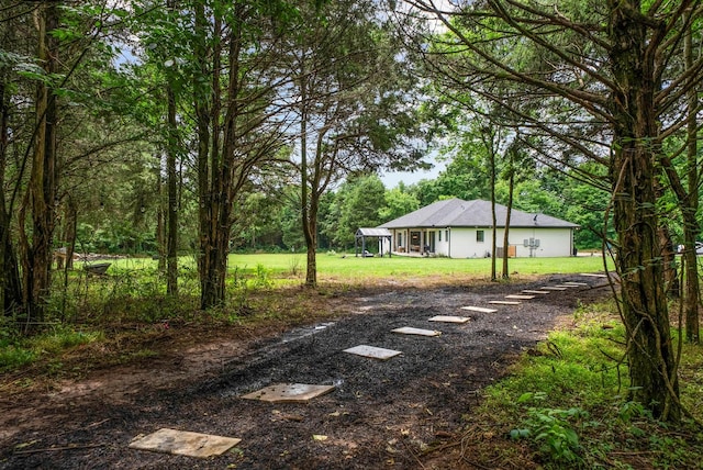 1240 John Windrow Rd, Eagleville, TN 37060 - view of green lawn