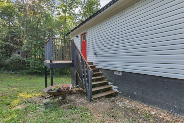 9780 S Lick Creek Rd SW, Lyles, TN 37098 - entrance to property featuring crawl space, a deck, and a yard