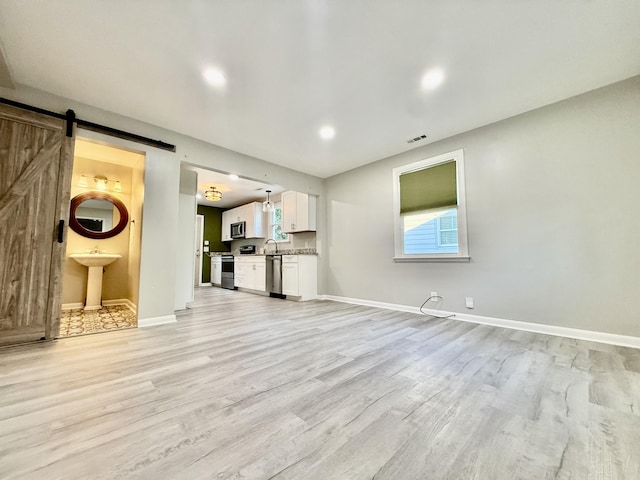 2604 Aspen Dr, Nashville, TN 37208 - photo 4