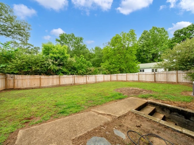 189 Washington Ave, Camden, TN 38320 - view of yard