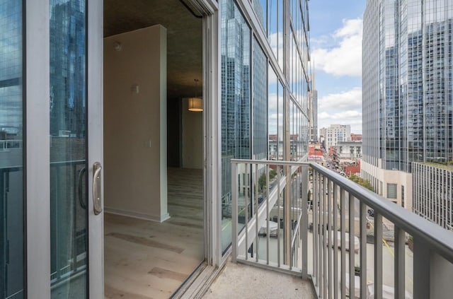 301 Demonbreun St Unit 906, Nashville, TN 37201 - photo 21