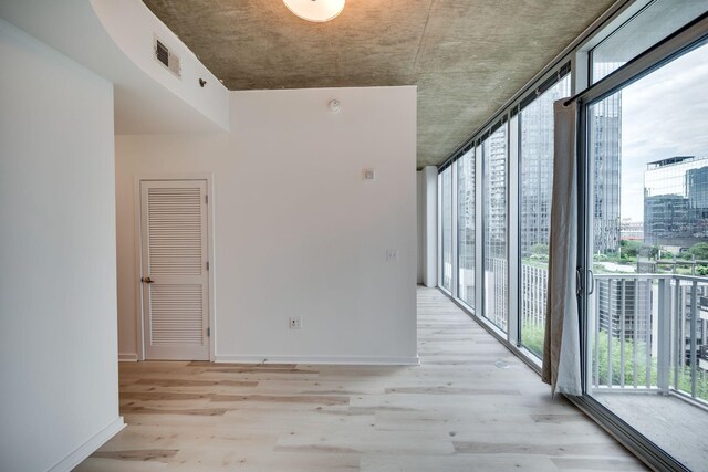 301 Demonbreun St Unit 906, Nashville, TN 37201 - photo 14