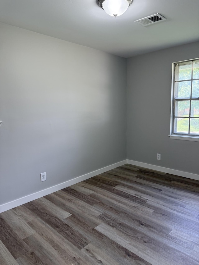 1919 Louanne Dr, Nashville, TN 37217 - spare room with dark wood finished floors and baseboards
