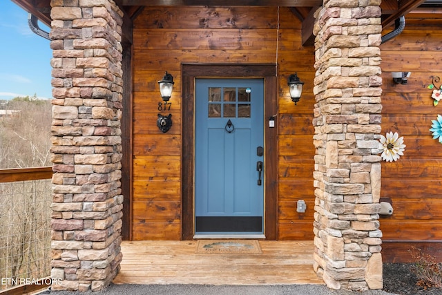 817 Pine Top Ln, Gatlinburg, TN 37738 - view of property entrance