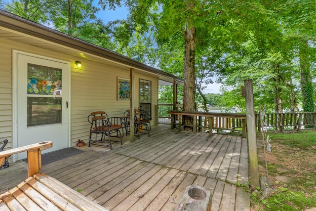 4053 Deer Creek Rd, Linden, TN 37096 - view of deck