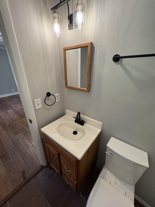 2306 Raspberry Ln, Lebanon, TN 37087 - bathroom featuring vanity and toilet