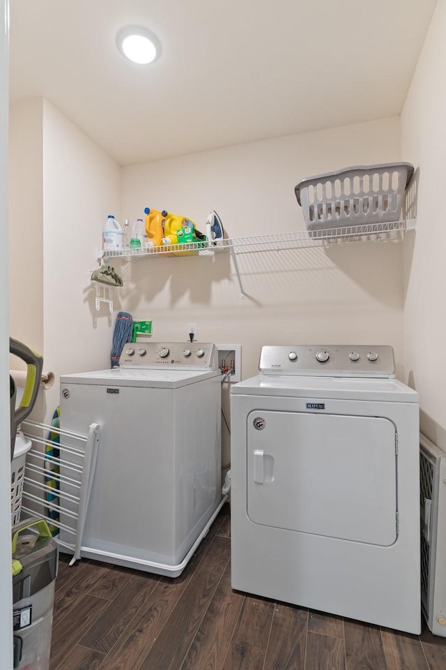 2555 Queen Bee Dr, Columbia, TN 38401 - washroom featuring independent washer and dryer and dark wood-style floors