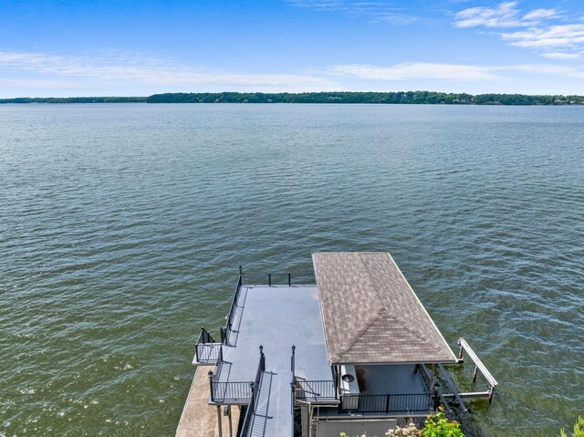 521 Wilson Lake Dr, Muscle Shoals, AL 35661 - photo 86