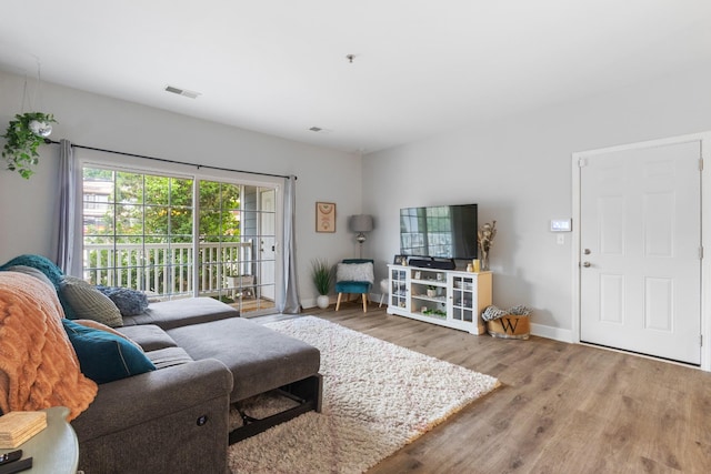 7234 Althorp Way Unit U8, Nashville, TN 37211 - living area with wood finished floors and baseboards