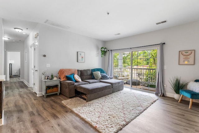 7234 Althorp Way Unit U8, Nashville, TN 37211 - living room with wood finished floors and baseboards