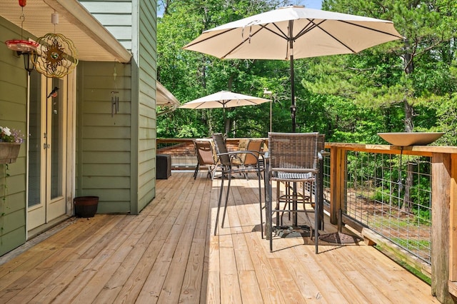 204 Chapman Ct, La Fayette, GA 30728 - deck featuring outdoor dining space