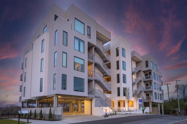 700 1st Ave N Unit 307, Nashville, TN 37201 - photo 28