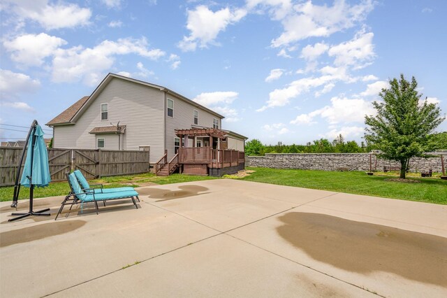 201 Hart Ln, Lebanon, TN 37087 - back of property featuring a patio area, a pergola, and a deck
