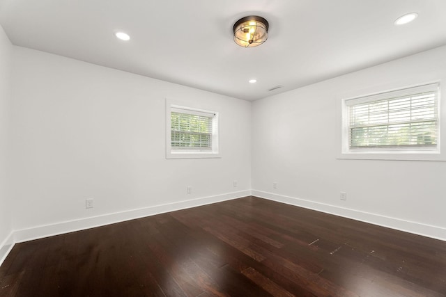 1508 Barnes Dr, Cookeville, TN 38501 - spare room featuring dark wood-style floors, baseboards, and recessed lighting