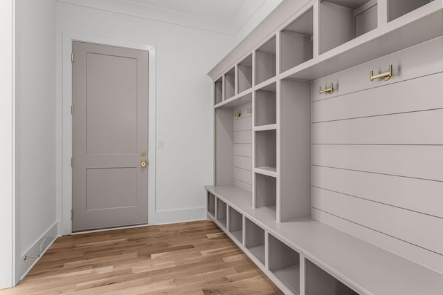 609 Bowling Ave, Nashville, TN 37215 - mudroom with baseboards, light wood-style floors, and ornamental molding