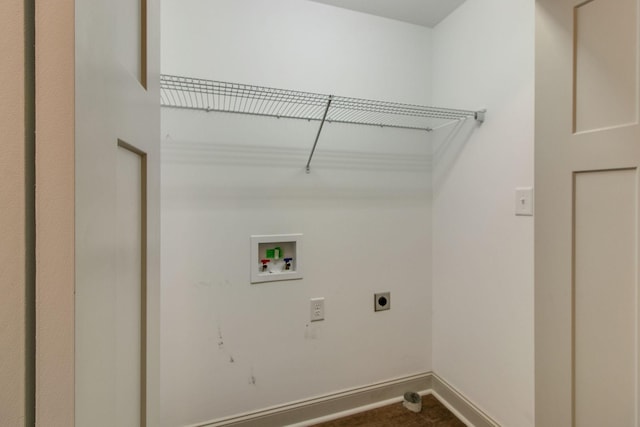 1146 Garrettsburg Rd, Clarksville, TN 37042 - washroom featuring electric dryer hookup, washer hookup, and baseboards