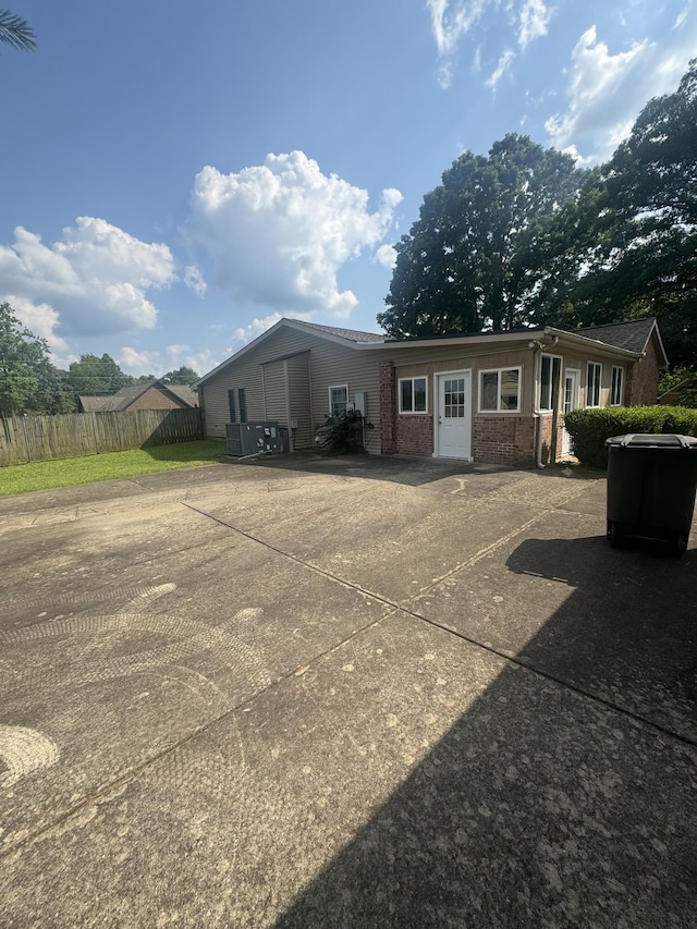 2207 Wolfe Rd, White Bluff, TN 37187 - photo 9