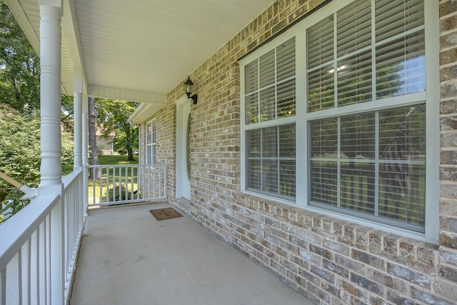 1077 Kathryn Rd, Mount Juliet, TN 37122 - view of covered porch